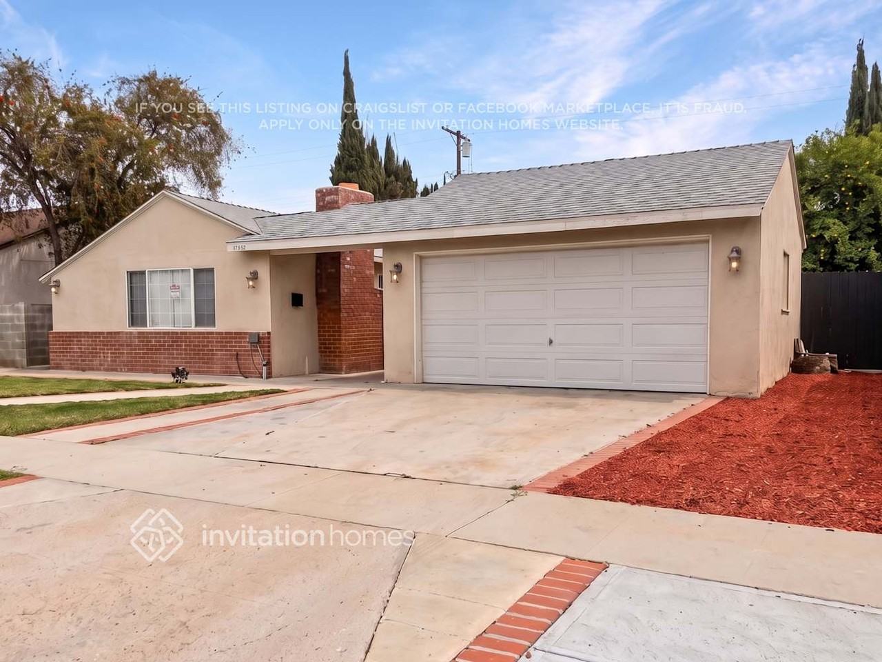 17552 Cantara St