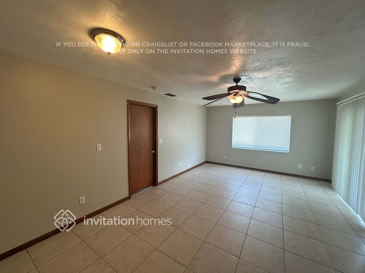 459 Se 17th Ave - Photo 4 of 12