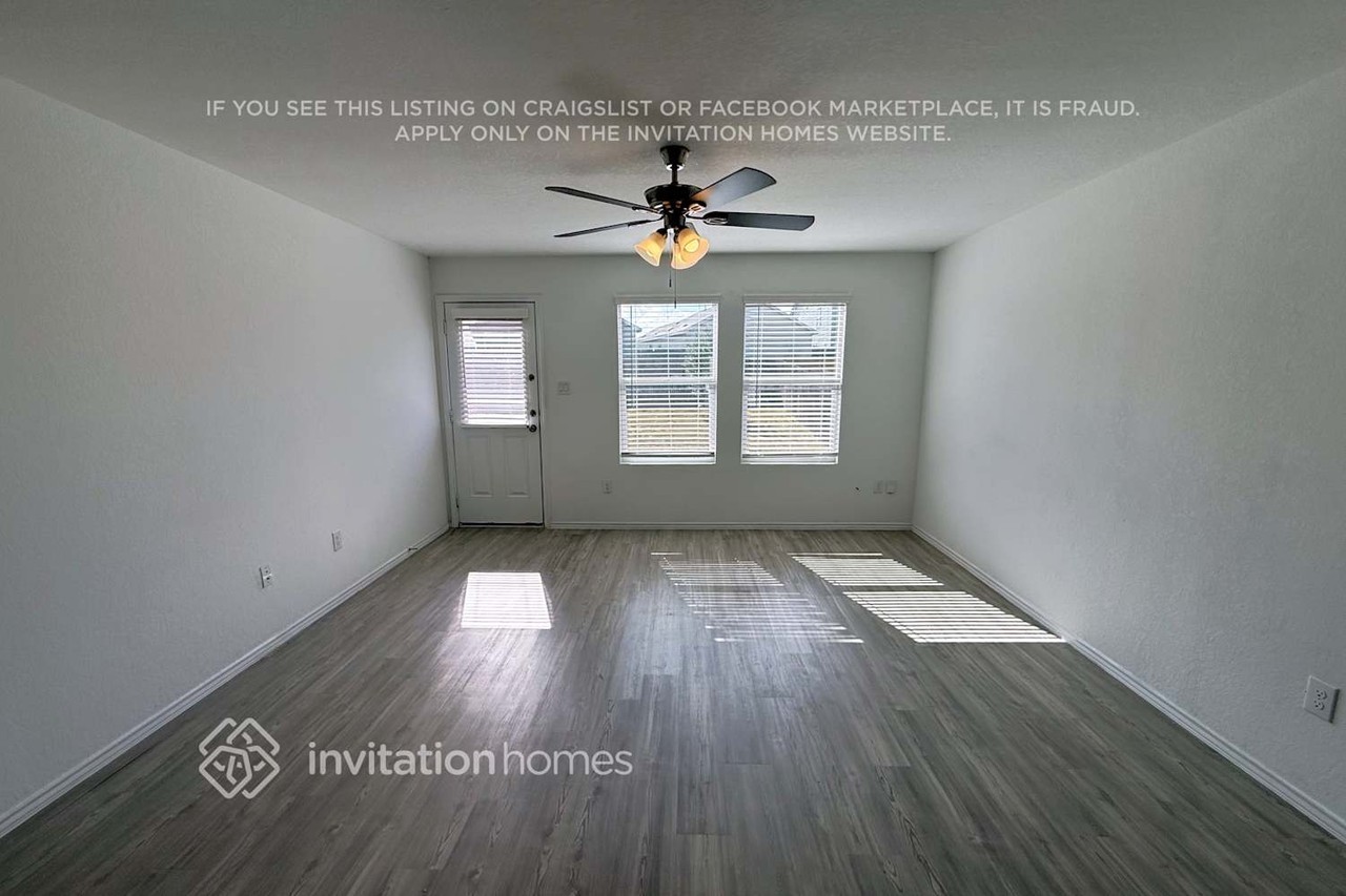 6643 Scarecrow Way - Photo 2 of 15