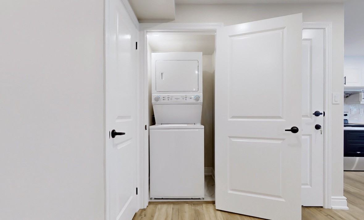 461 Thornborrow Crt - Photo 6 of 17