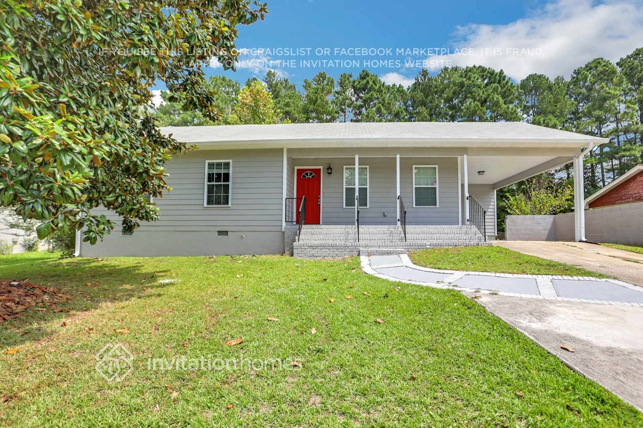 6390 Ashdale Dr