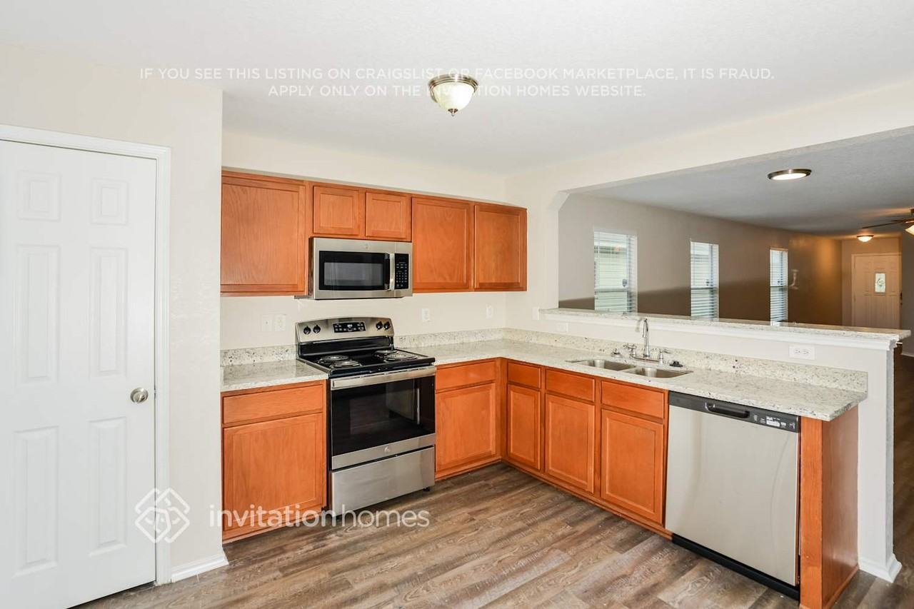 8503 Silver Brush - Photo 5 of 16