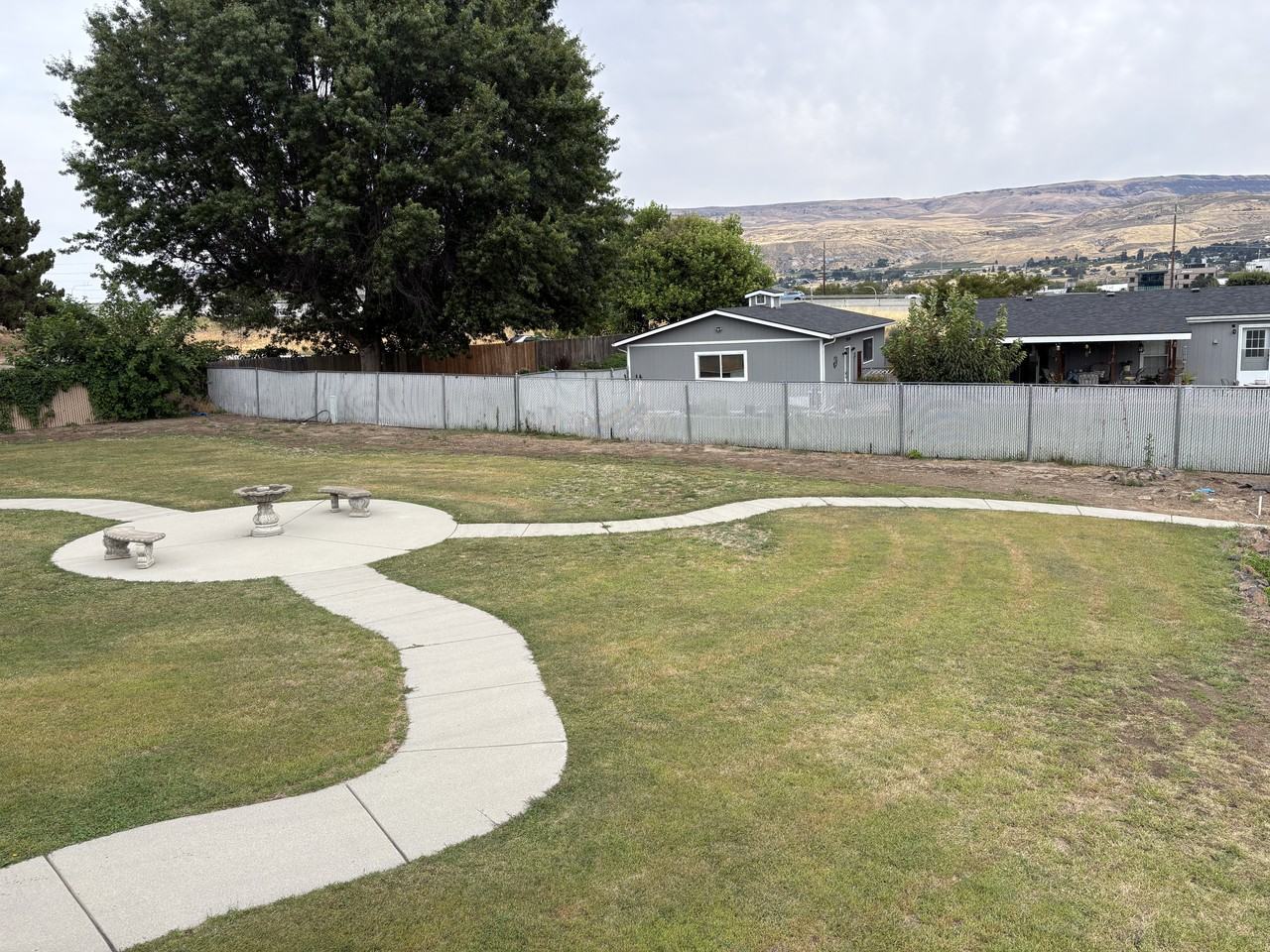 2557 Cordell Street - Photo 4 of 42