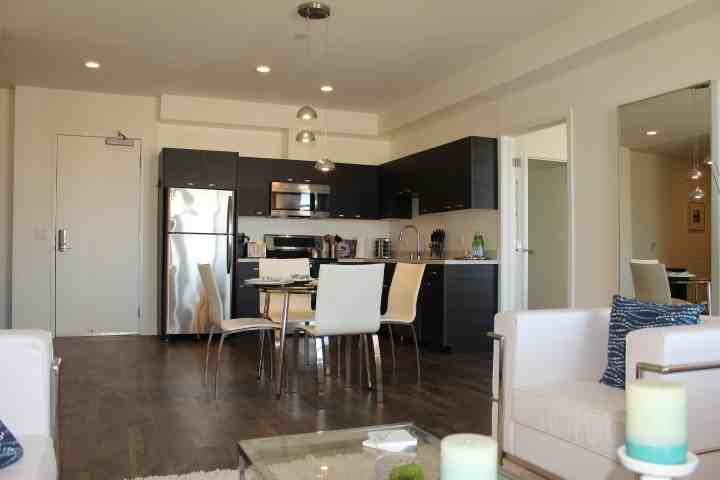 33 Seneca Ave - Photo 5 of 20