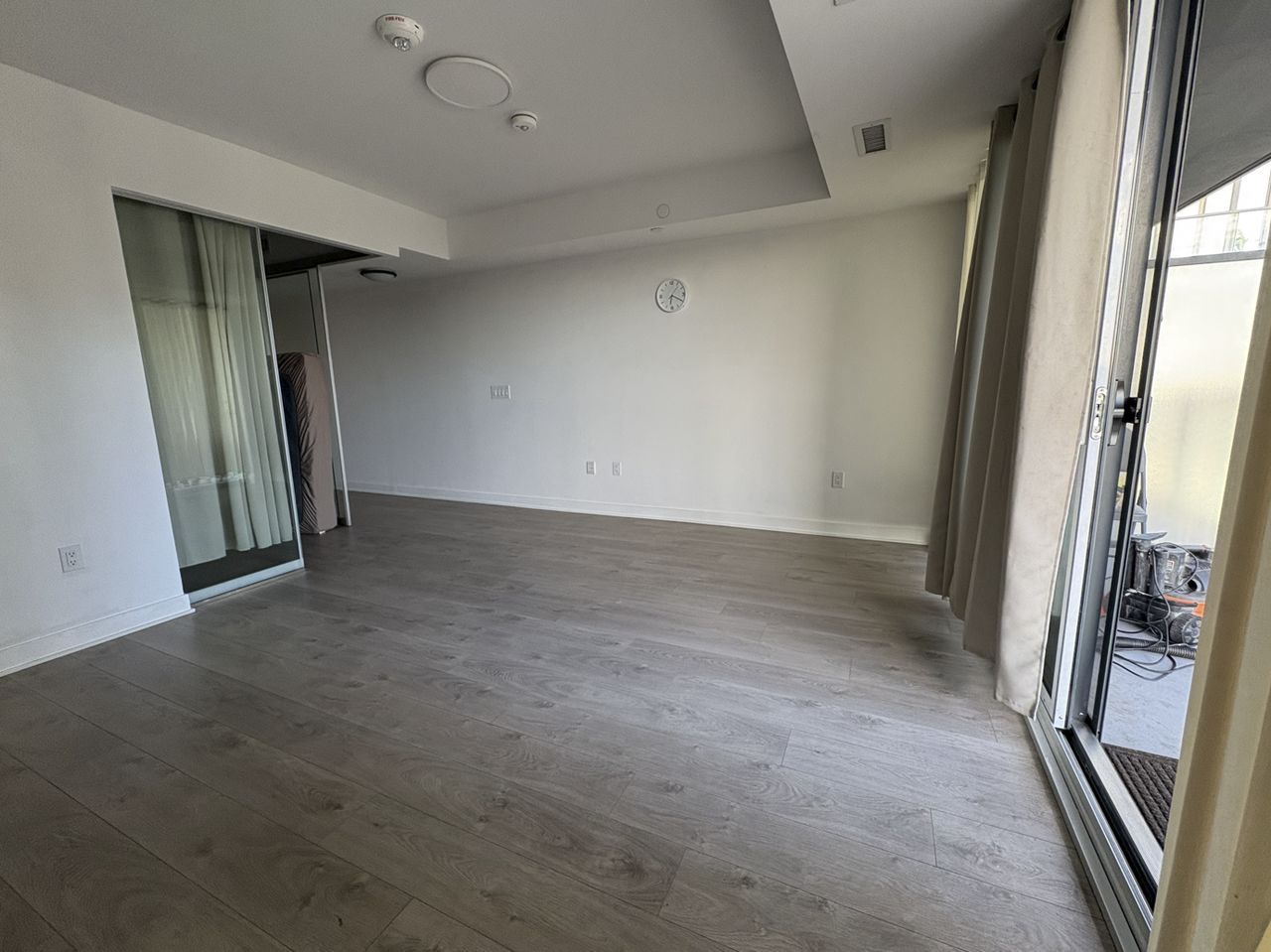 36 Zorra St - Photo 4 of 12