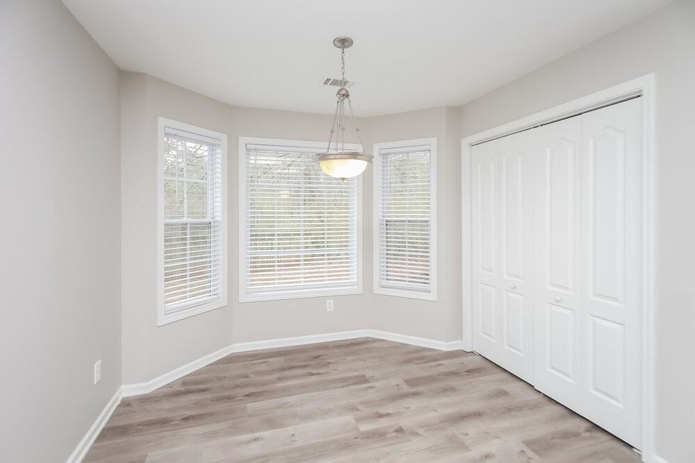 235 Acorn Hill Ct - Photo 6 of 15