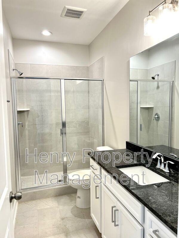 1639 Wimberly Rd - Photo 5 of 34