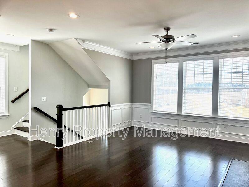 1639 Wimberly Rd - Photo 7 of 34