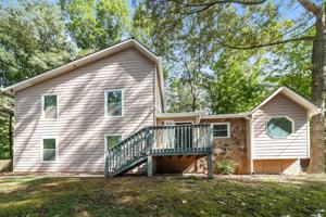 featured image of 392 Doeskin Ln Se