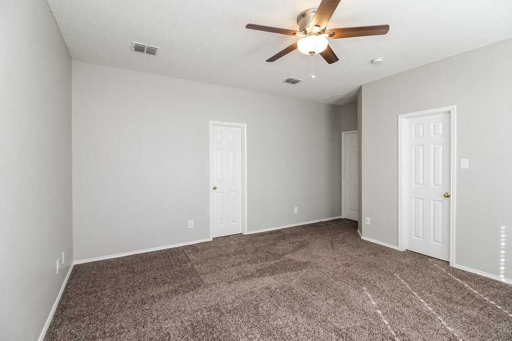 505 Summertree Ln - Photo 6 of 15