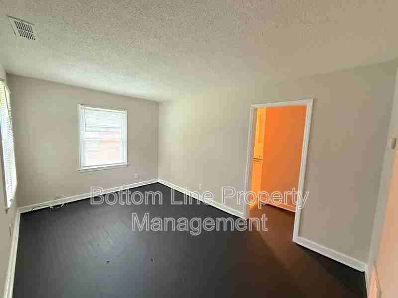 2728 Remington St #1 - Photo 2 of 10