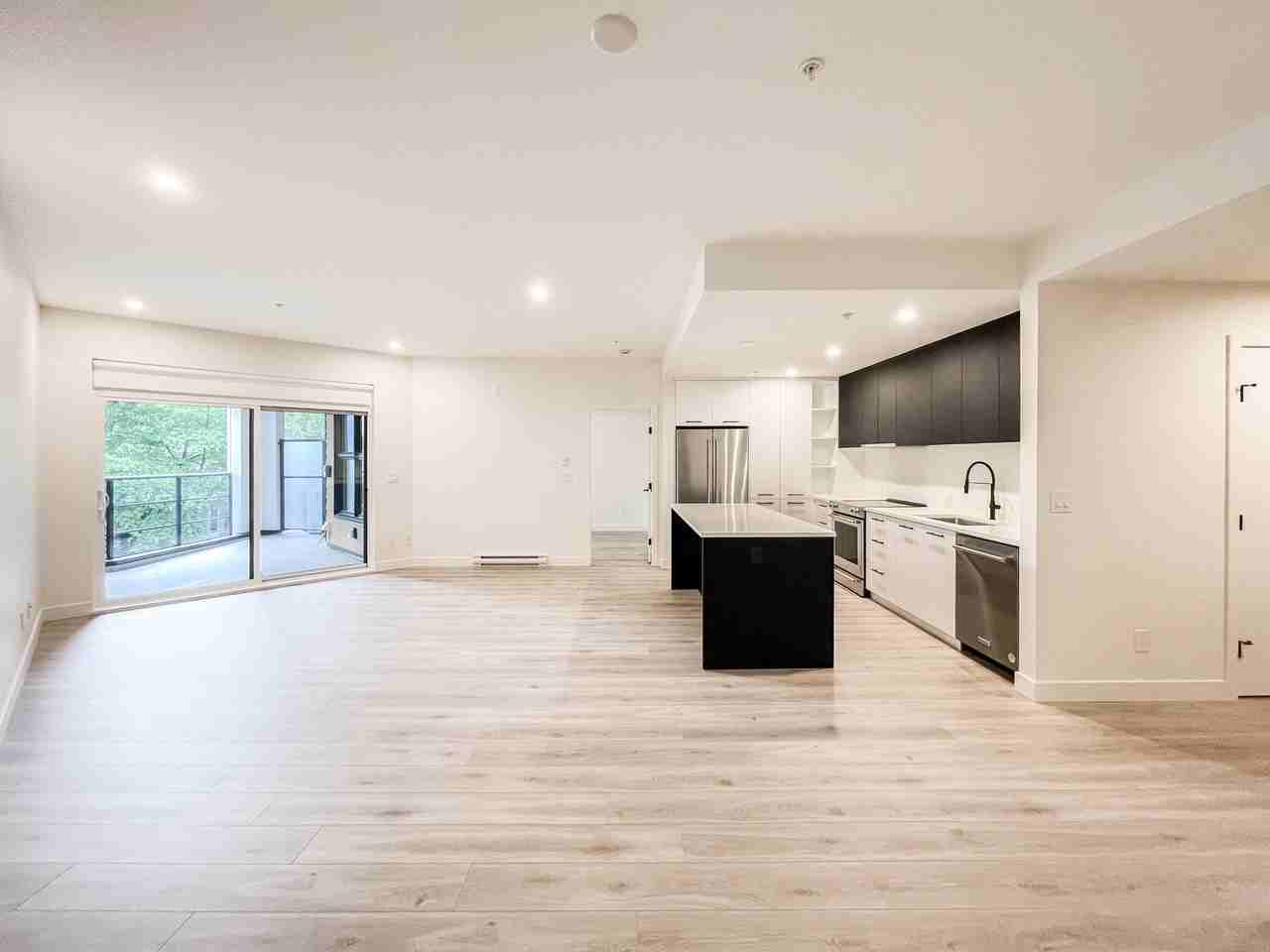 2620 152 Street #301 - Photo 5 of 15