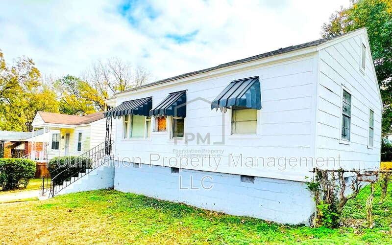 1971 Boyle Ave - Photo 2 of 11