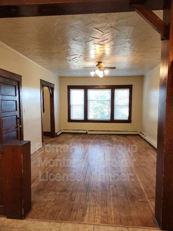 542 S 3rd St W - Photo 2 of 26