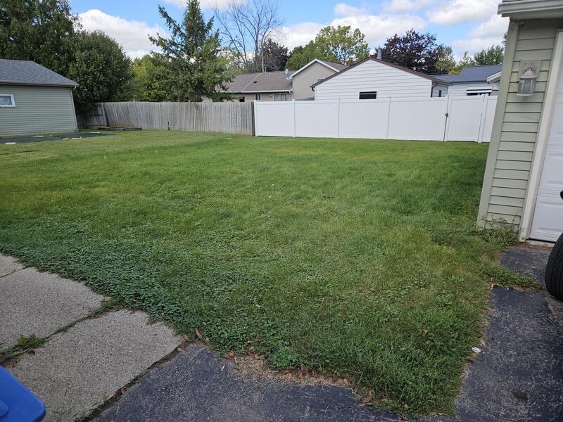 710 9th St - Photo 3 of 3