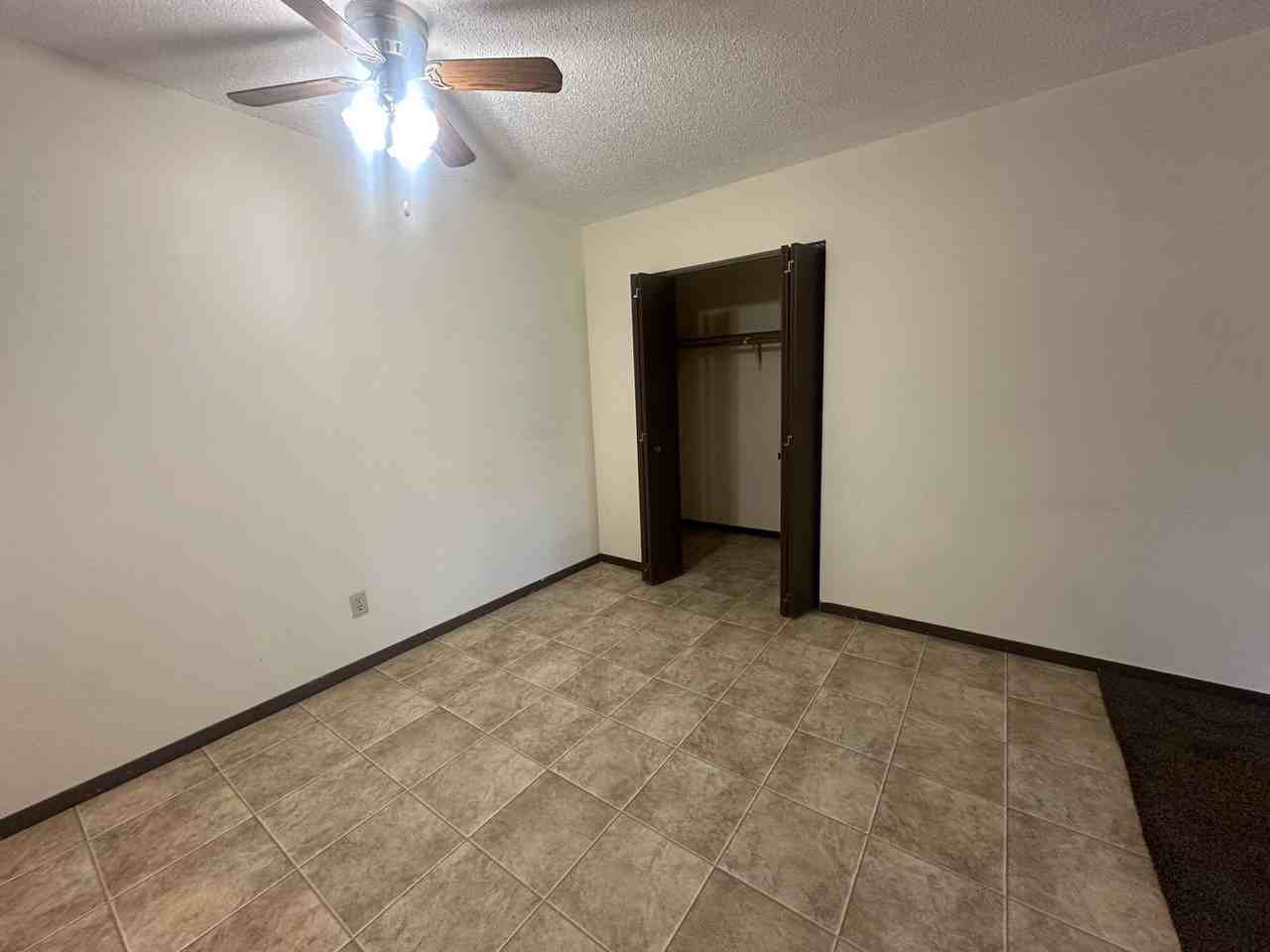 311 S Eaton Ave - Photo 5 of 9