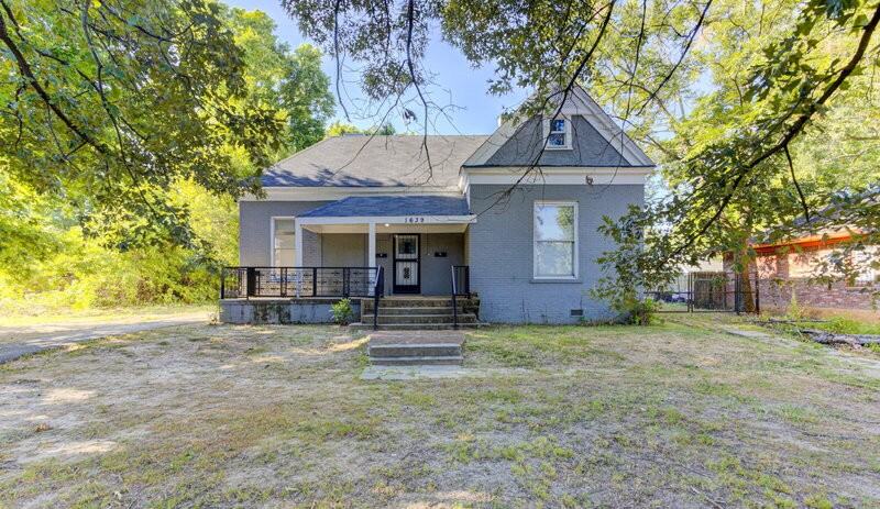 1639 Southern Ave #101 - Photo 2 of 28