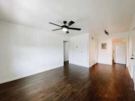 1714 N Lindsay Ave - Photo 1 of 1