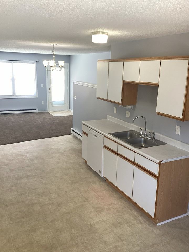 River Ridge Village - Photo 3 of 30