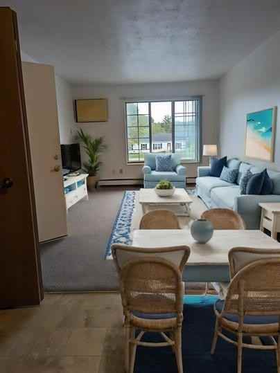 Peck Apartments - Photo 4 of 15