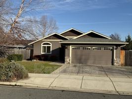 featured image of 1575 Sw Yucca Dr