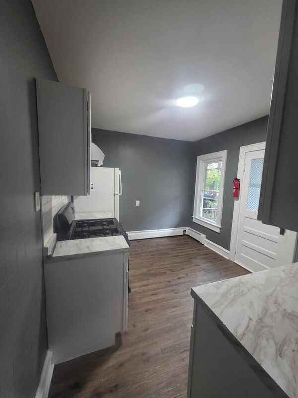 532 Alder St #3 - Photo 2 of 16