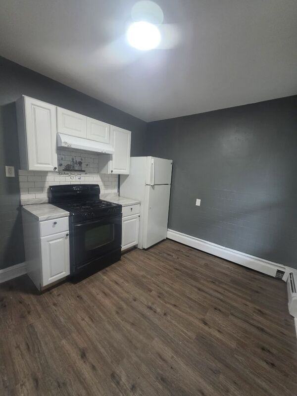 532 Alder St #3 - Photo 3 of 16