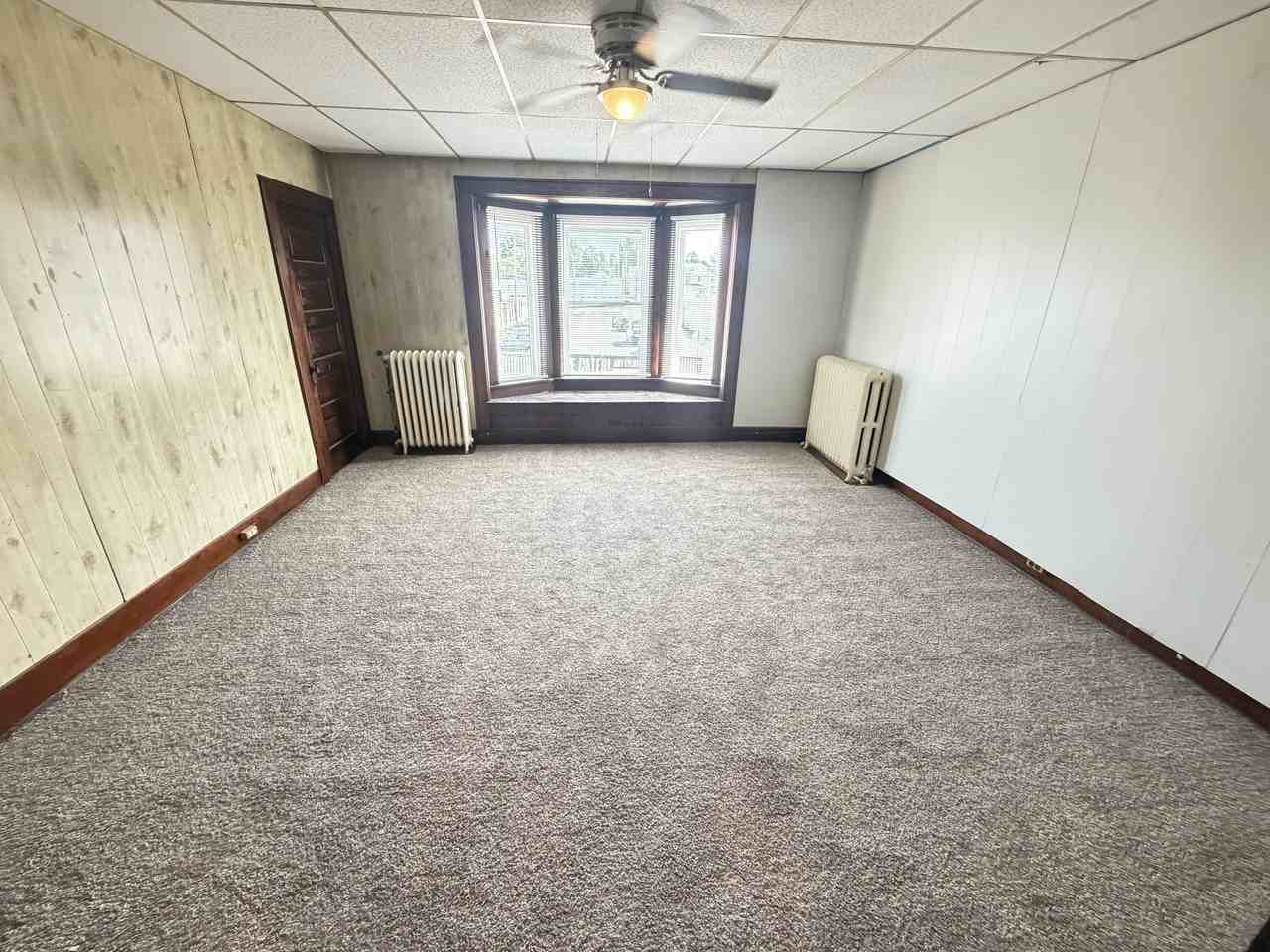 218 S. Main St. - Photo 4 of 16