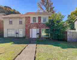 featured image of 2291 Madison Ave