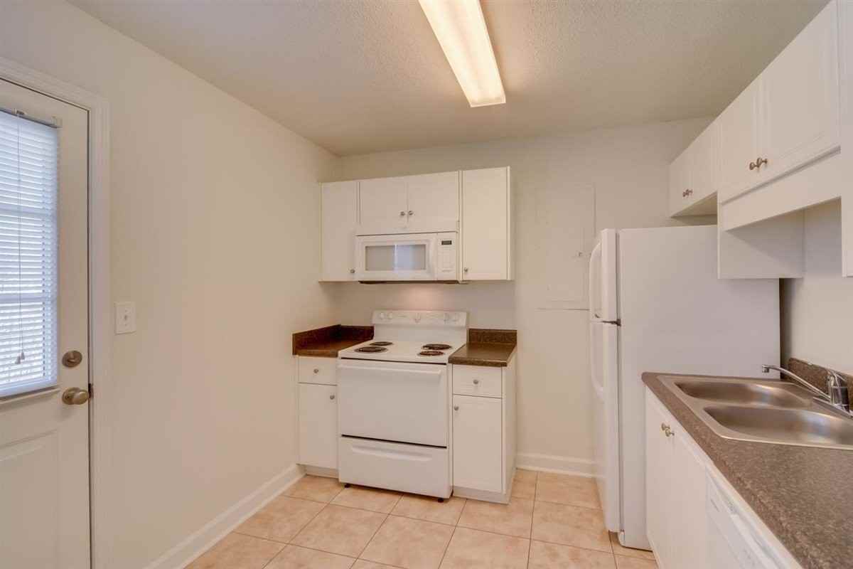 Annaberg Apartments - Photo 5 of 50