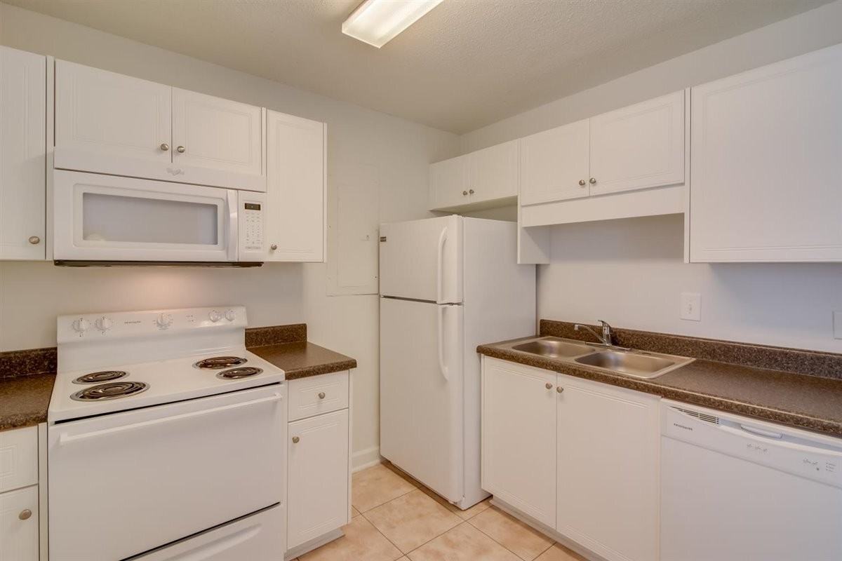 Annaberg Apartments - Photo 6 of 50