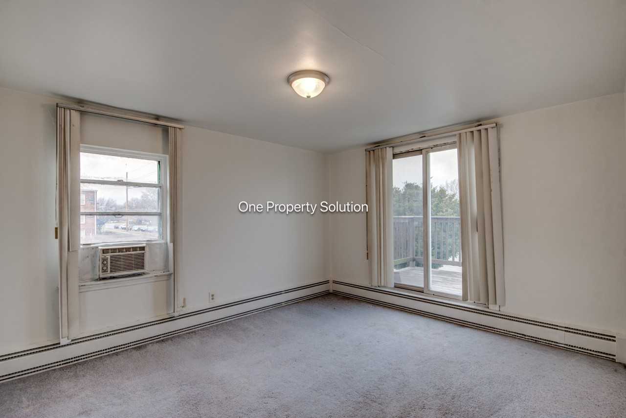 925 West 35th Avenue - Photo 7 of 16