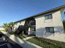 featured image of 4610 Deleon St