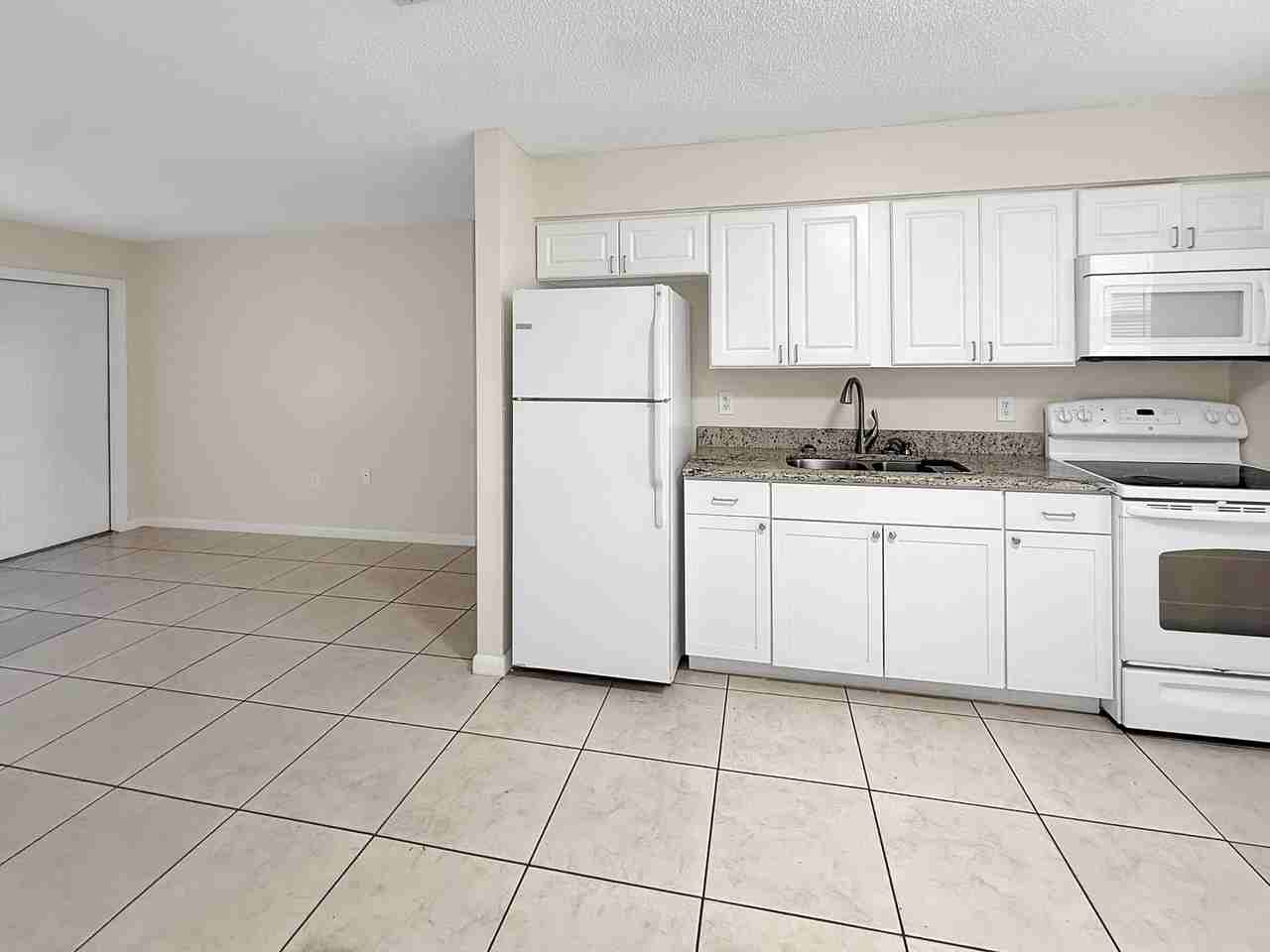 202 2nd Street - Photo 4 of 9