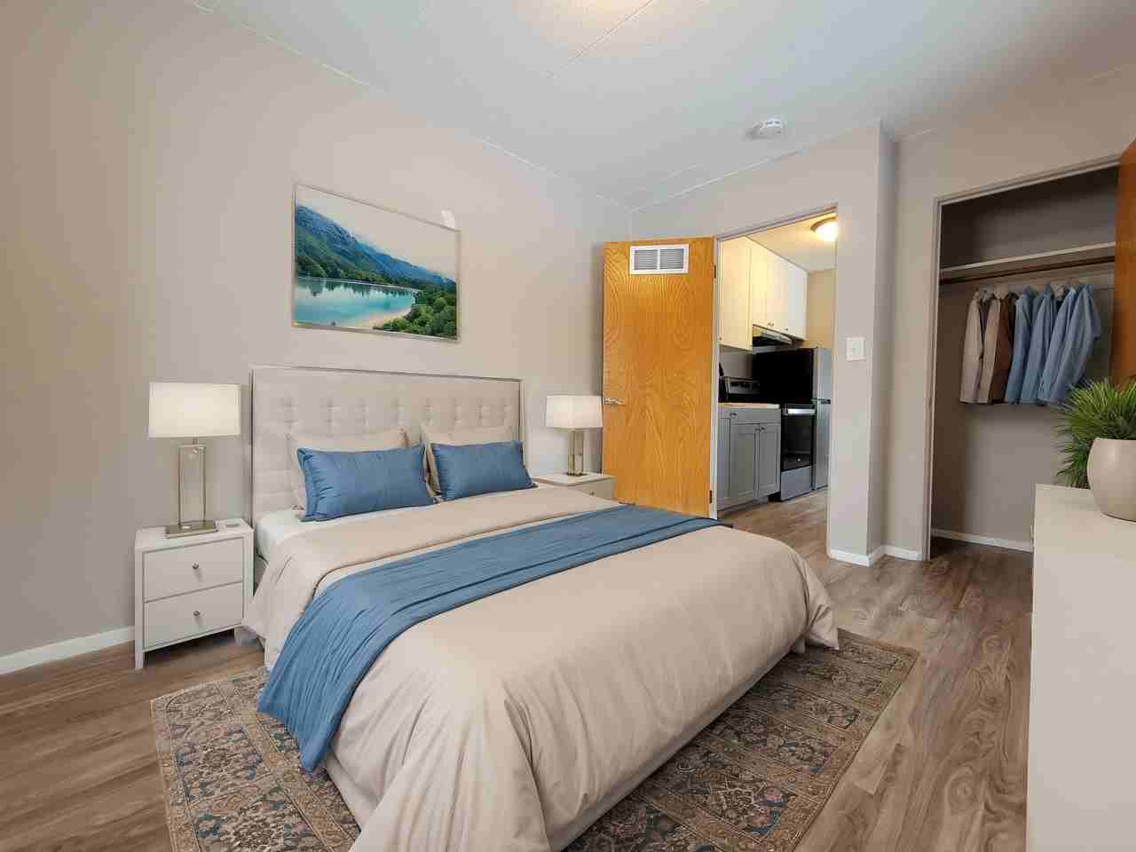 Midtown Apartments - Photo 5 of 15