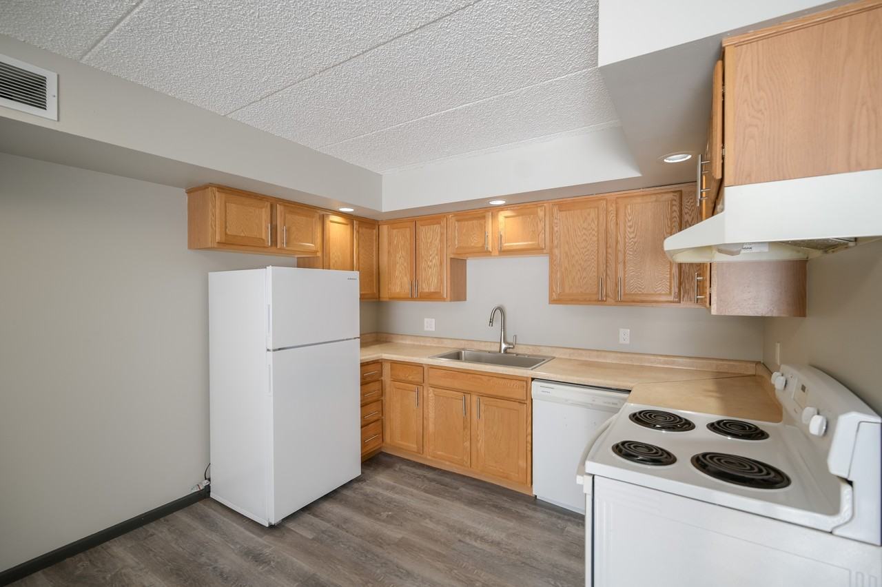 Northern Hills Apartments - Photo 2 of 13