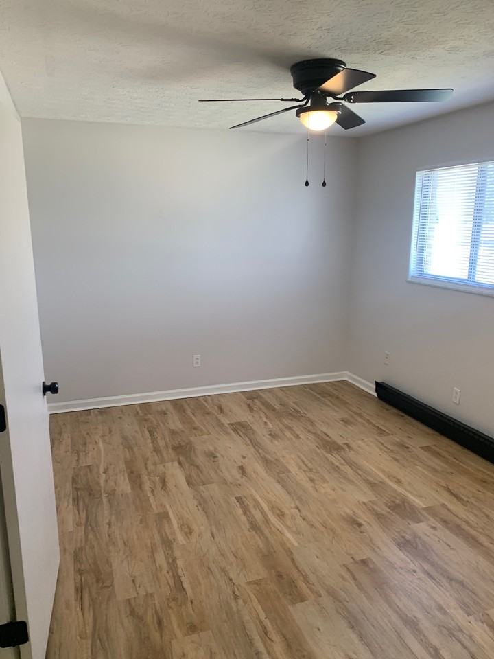 6297 E PEA RIDGE RD - Photo 3 of 5