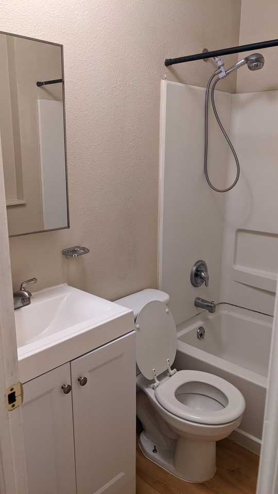 1714 Stover Street - Photo 6 of 11