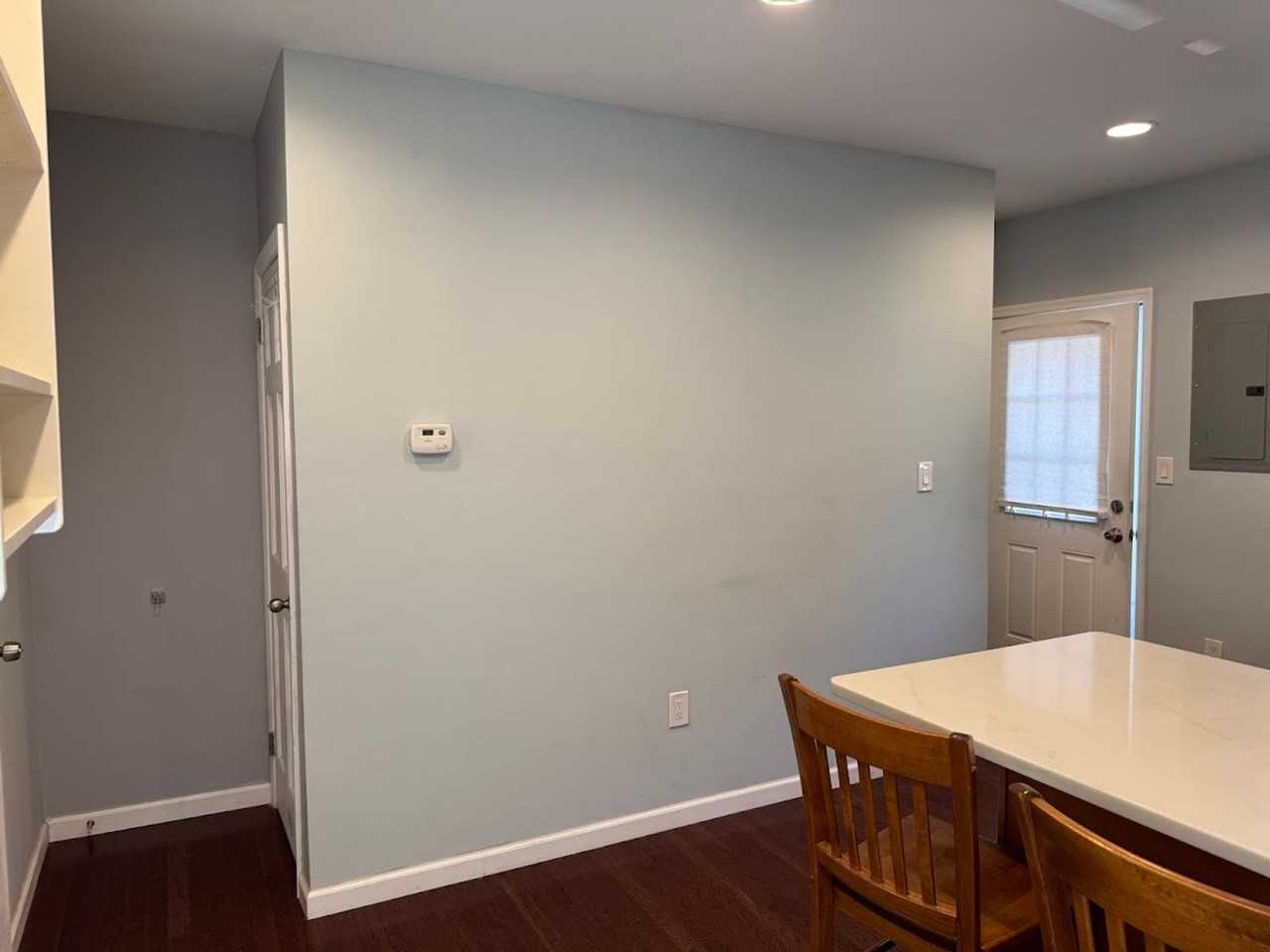 4416 Plummer St - Photo 6 of 23