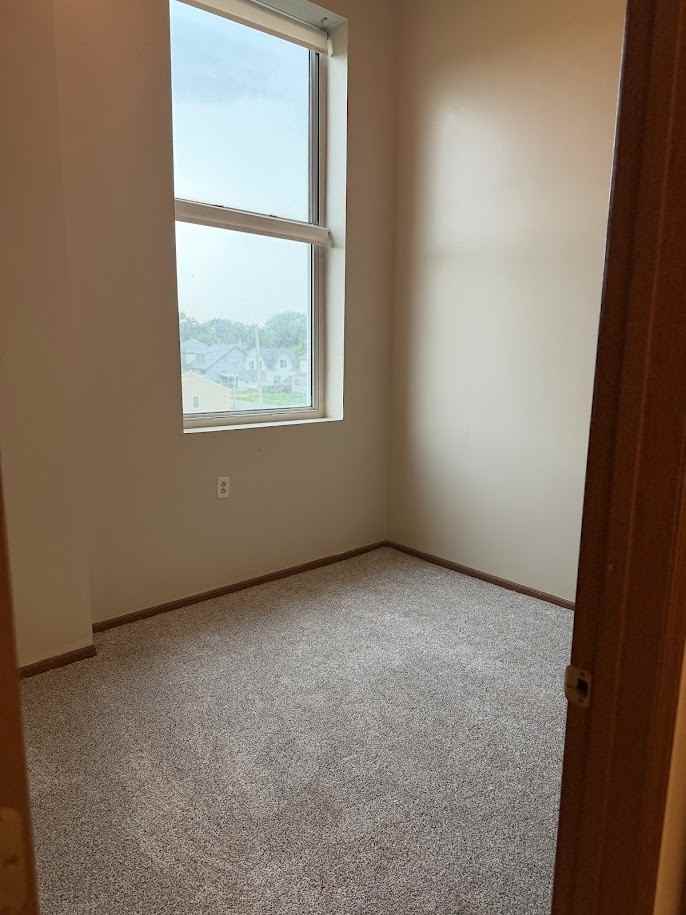 416 Sullivan Avenue - Photo 7 of 12