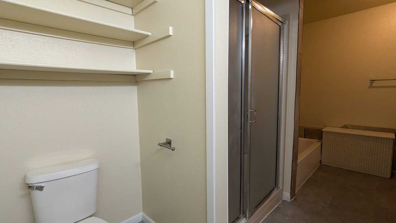 1323 23rd Avenue - Photo 2 of 9