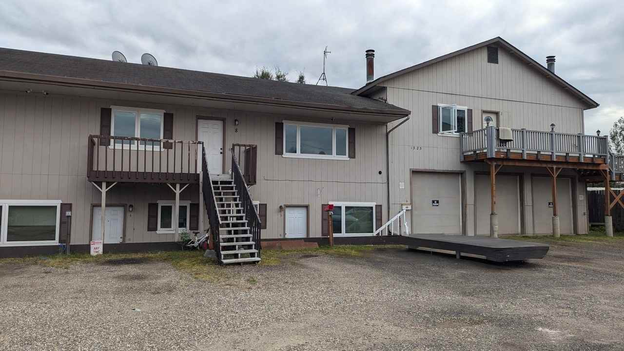 1323 23rd Avenue - Photo 4 of 9