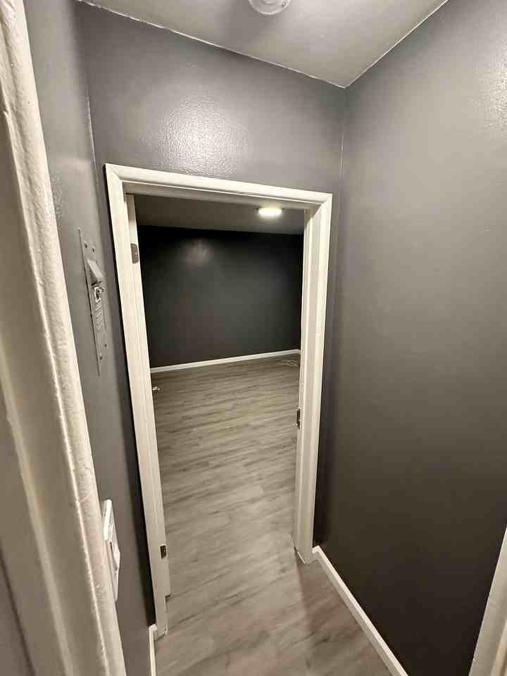 9632 Western Avenue - Photo 3 of 23