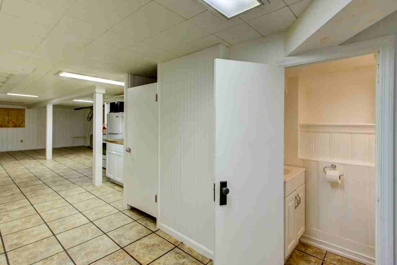 902 Columbia Avenue - Photo 5 of 11