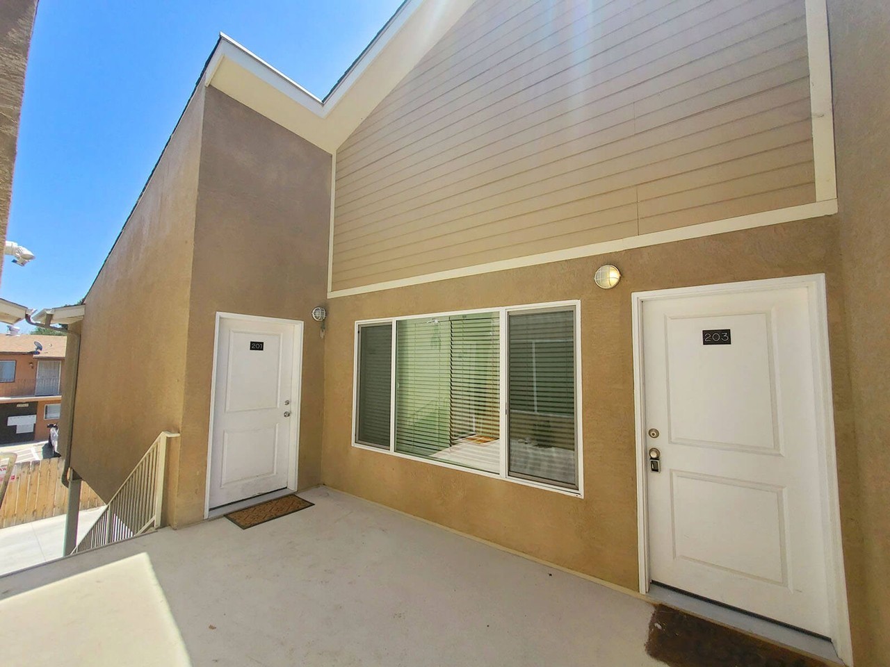 Laurel St Apartments - Photo 7 of 10