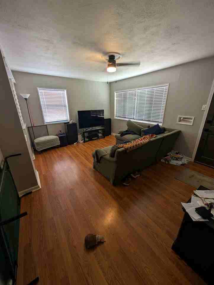 7921 Kammerer Ave #1 - Photo 4 of 16