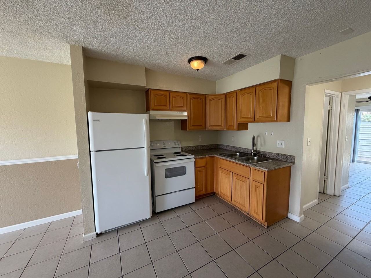 6769 California St #10 - Photo 5 of 10