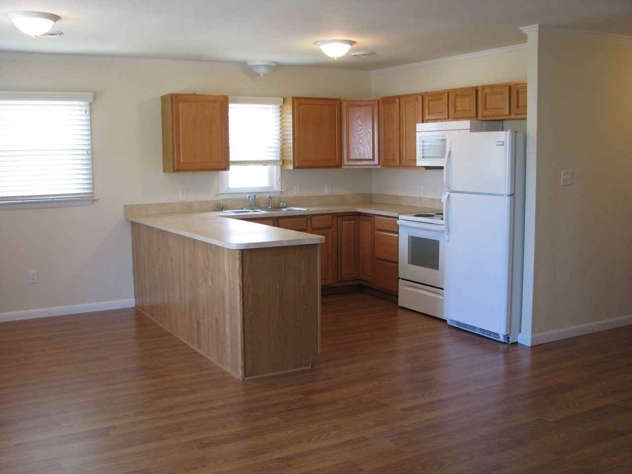2020 Yorktown Street - Photo 2 of 10