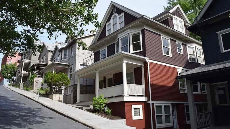 203 Williams Street - Photo 3 of 50