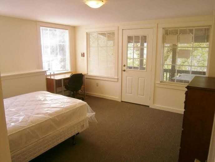 102 Highland Place - Photo 5 of 42